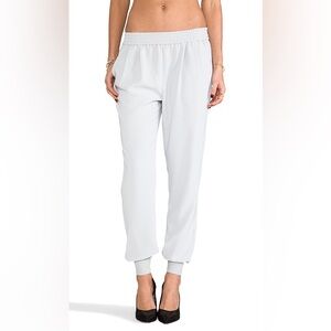 Joie Mariner Crepe Crop Jogger Pant - Silverfox